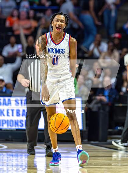 Thumbnail 1 in New Hanover @ North Mecklenburg (NCHSAA 4A Final) photogallery.