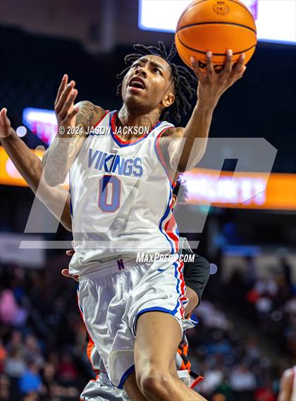 Thumbnail 2 in New Hanover @ North Mecklenburg (NCHSAA 4A Final) photogallery.