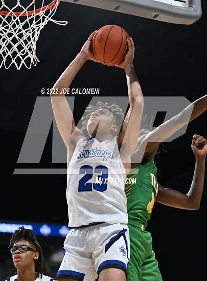 Thumbnail 1 in City View vs Madison (UIL 3A State Semifinal) photogallery.