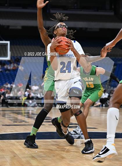 Thumbnail 3 in City View vs Madison (UIL 3A State Semifinal) photogallery.