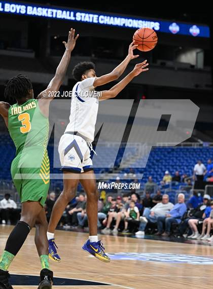 Thumbnail 1 in City View vs Madison (UIL 3A State Semifinal) photogallery.