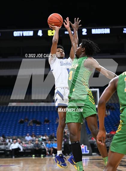 Thumbnail 3 in City View vs Madison (UIL 3A State Semifinal) photogallery.