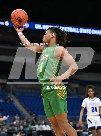 Thumbnail 2 in City View vs Madison (UIL 3A State Semifinal) photogallery.