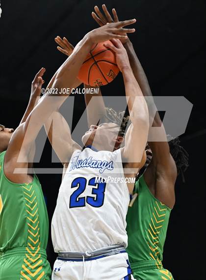 Thumbnail 2 in City View vs Madison (UIL 3A State Semifinal) photogallery.