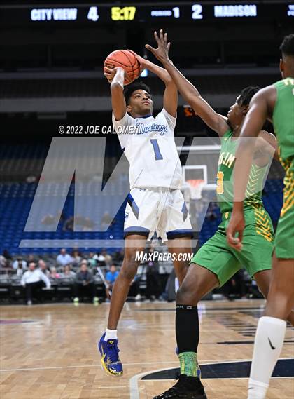 Thumbnail 1 in City View vs Madison (UIL 3A State Semifinal) photogallery.