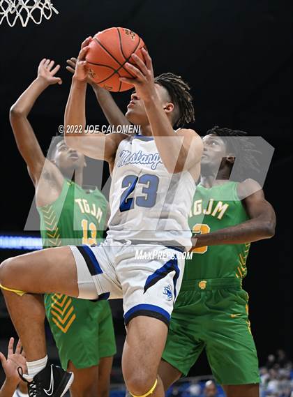 Thumbnail 1 in City View vs Madison (UIL 3A State Semifinal) photogallery.