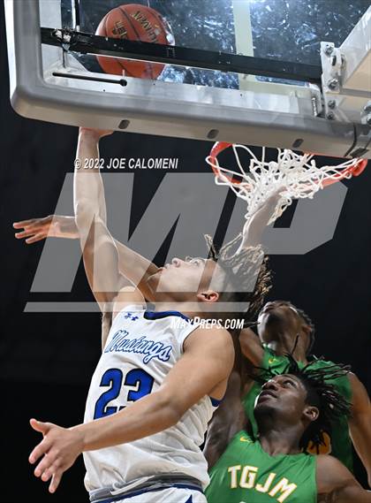 Thumbnail 2 in City View vs Madison (UIL 3A State Semifinal) photogallery.