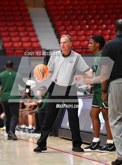 Thumbnail 2 in Calvary Baptist Academy vs Pine Bluff (King Cotton Classic) photogallery.