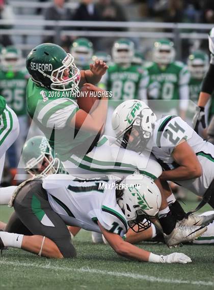 Thumbnail 3 in Seaford vs. Carle Place (Section 8 Conference IV Final) photogallery.