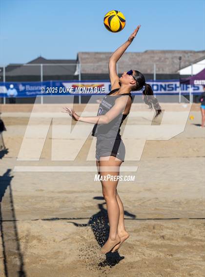 Thumbnail 2 in Queen Creek vs Notre Dame Prep (AIA Pairs D-I Semifinals) photogallery.