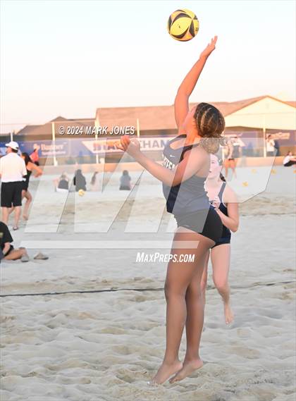 Thumbnail 3 in Casteel vs.  Mountain View, Mesa (AIA DI Pairs Round 1 Playoff) photogallery.
