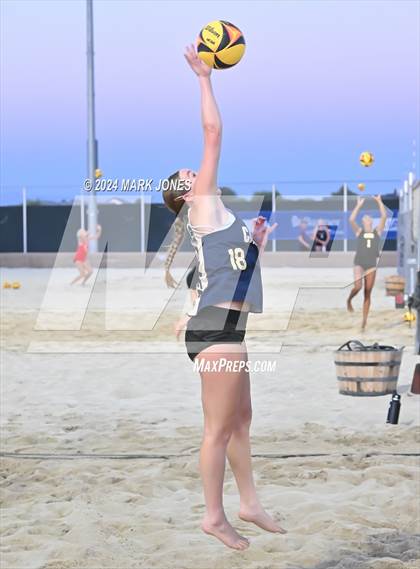 Thumbnail 2 in Casteel vs.  Mountain View, Mesa (AIA DI Pairs Round 1 Playoff) photogallery.