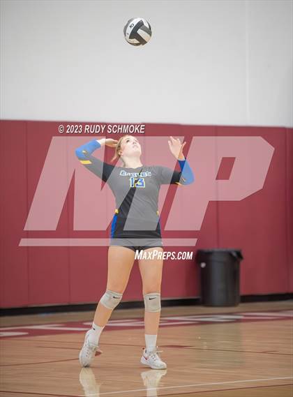 Thumbnail 2 in Mission Hills vs. San Pasqual (CIF SDS Division 3 Finals) photogallery.