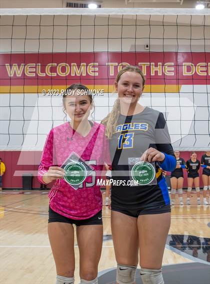 Thumbnail 2 in Mission Hills vs. San Pasqual (CIF SDS Division 3 Finals) photogallery.