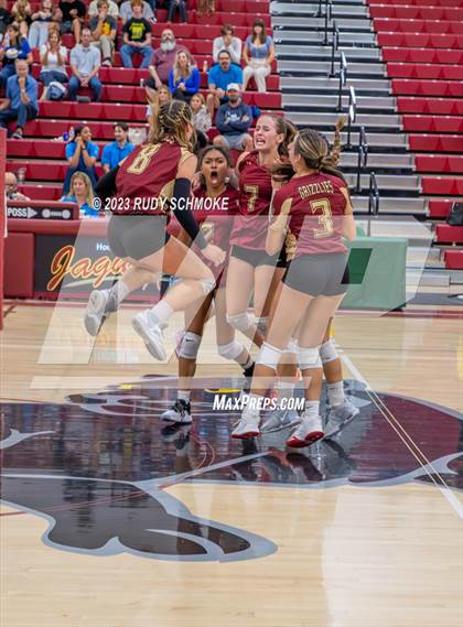 Thumbnail 2 in Mission Hills vs. San Pasqual (CIF SDS Division 3 Finals) photogallery.