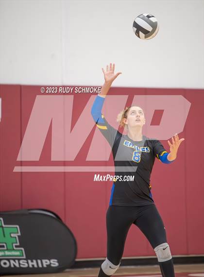 Thumbnail 3 in Mission Hills vs. San Pasqual (CIF SDS Division 3 Finals) photogallery.