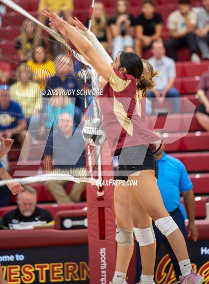 Thumbnail 1 in Mission Hills vs. San Pasqual (CIF SDS Division 3 Finals) photogallery.