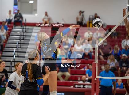 Thumbnail 3 in Mission Hills vs. San Pasqual (CIF SDS Division 3 Finals) photogallery.