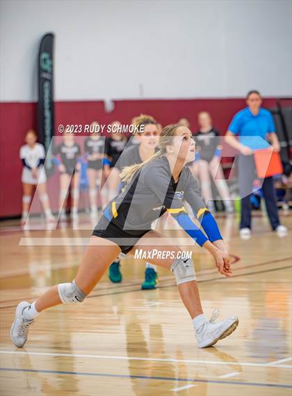 Thumbnail 2 in Mission Hills vs. San Pasqual (CIF SDS Division 3 Finals) photogallery.