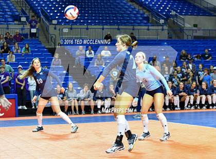 Thumbnail 1 in Har-Ber vs Fayetteville (AHSAA 7A Final) photogallery.