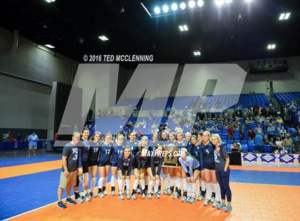 Thumbnail 1 in Har-Ber vs Fayetteville (AHSAA 7A Final) photogallery.