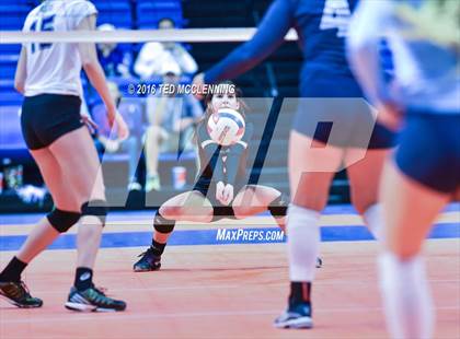 Thumbnail 1 in Har-Ber vs Fayetteville (AHSAA 7A Final) photogallery.
