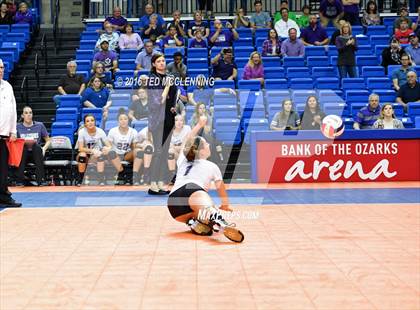 Thumbnail 2 in Har-Ber vs Fayetteville (AHSAA 7A Final) photogallery.