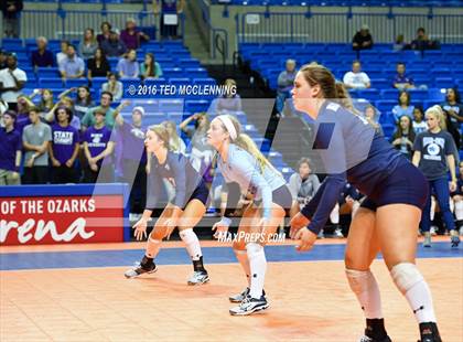 Thumbnail 1 in Har-Ber vs Fayetteville (AHSAA 7A Final) photogallery.