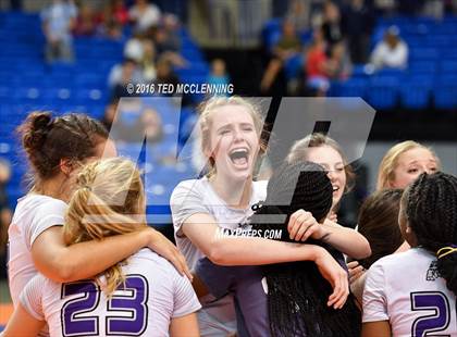 Thumbnail 1 in Har-Ber vs Fayetteville (AHSAA 7A Final) photogallery.