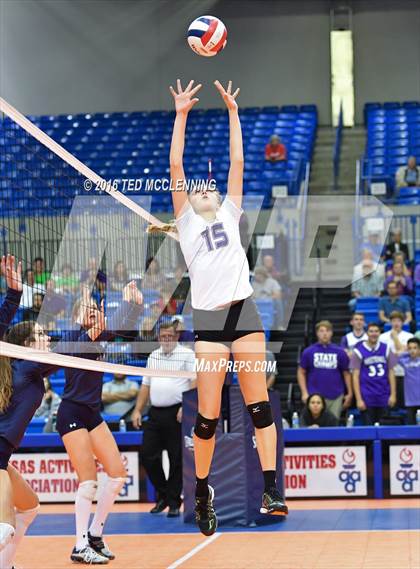Thumbnail 3 in Har-Ber vs Fayetteville (AHSAA 7A Final) photogallery.