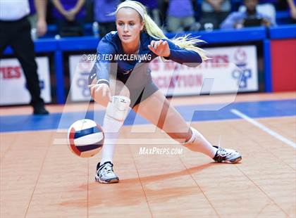 Thumbnail 2 in Har-Ber vs Fayetteville (AHSAA 7A Final) photogallery.