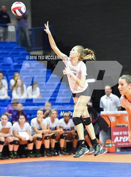 Thumbnail 1 in Har-Ber vs Fayetteville (AHSAA 7A Final) photogallery.