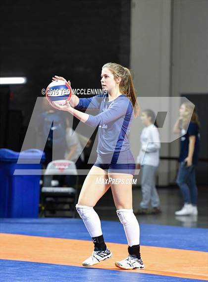 Thumbnail 3 in Har-Ber vs Fayetteville (AHSAA 7A Final) photogallery.