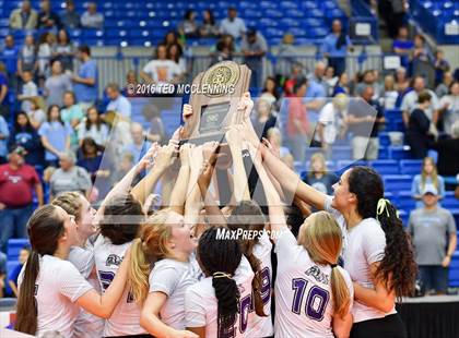 Thumbnail 1 in Har-Ber vs Fayetteville (AHSAA 7A Final) photogallery.