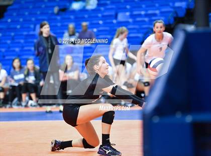 Thumbnail 1 in Har-Ber vs Fayetteville (AHSAA 7A Final) photogallery.