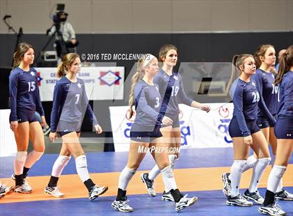 Thumbnail 1 in Har-Ber vs Fayetteville (AHSAA 7A Final) photogallery.