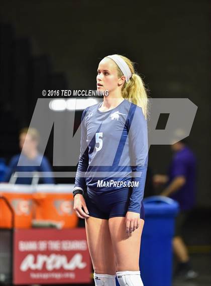 Thumbnail 1 in Har-Ber vs Fayetteville (AHSAA 7A Final) photogallery.