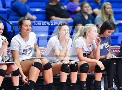 Thumbnail 1 in Har-Ber vs Fayetteville (AHSAA 7A Final) photogallery.