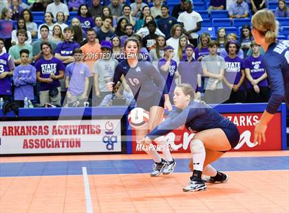 Thumbnail 3 in Har-Ber vs Fayetteville (AHSAA 7A Final) photogallery.