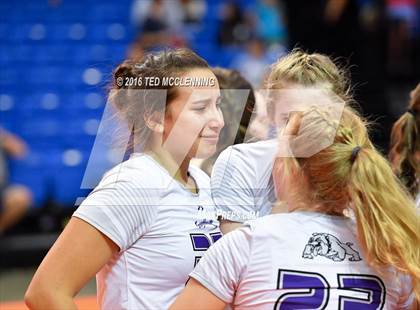 Thumbnail 3 in Har-Ber vs Fayetteville (AHSAA 7A Final) photogallery.