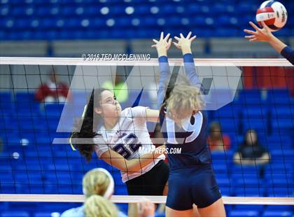 Thumbnail 1 in Har-Ber vs Fayetteville (AHSAA 7A Final) photogallery.