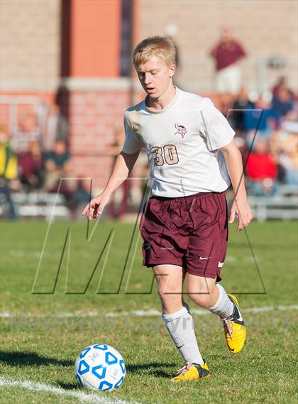 Thumbnail 3 in Mendon vs. Averill Park (NYSPHSAA Class A Semifinal) photogallery.