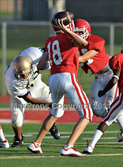 Thumbnail 1 in JW North @ Corona photogallery.