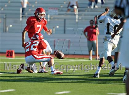 Thumbnail 3 in JW North @ Corona photogallery.