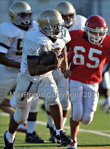 Thumbnail 3 in JW North @ Corona photogallery.