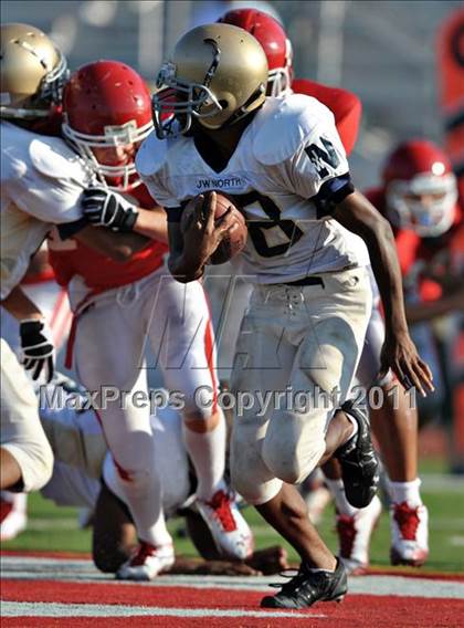 Thumbnail 1 in JW North @ Corona photogallery.