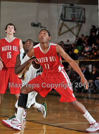 Thumbnail 2 in Eisenhower vs. Mater Dei (CIF SS Playoffs) photogallery.