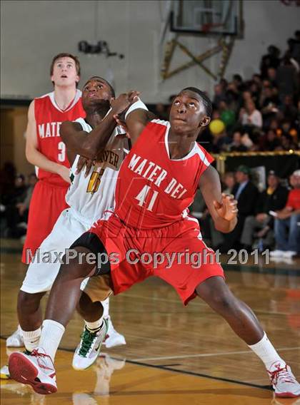 Thumbnail 3 in Eisenhower vs. Mater Dei (CIF SS Playoffs) photogallery.