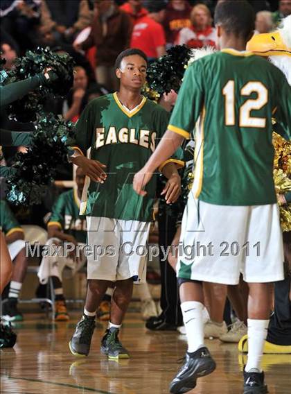 Thumbnail 1 in Eisenhower vs. Mater Dei (CIF SS Playoffs) photogallery.