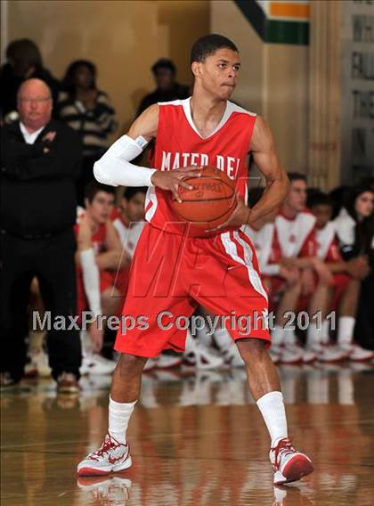 Thumbnail 2 in Eisenhower vs. Mater Dei (CIF SS Playoffs) photogallery.